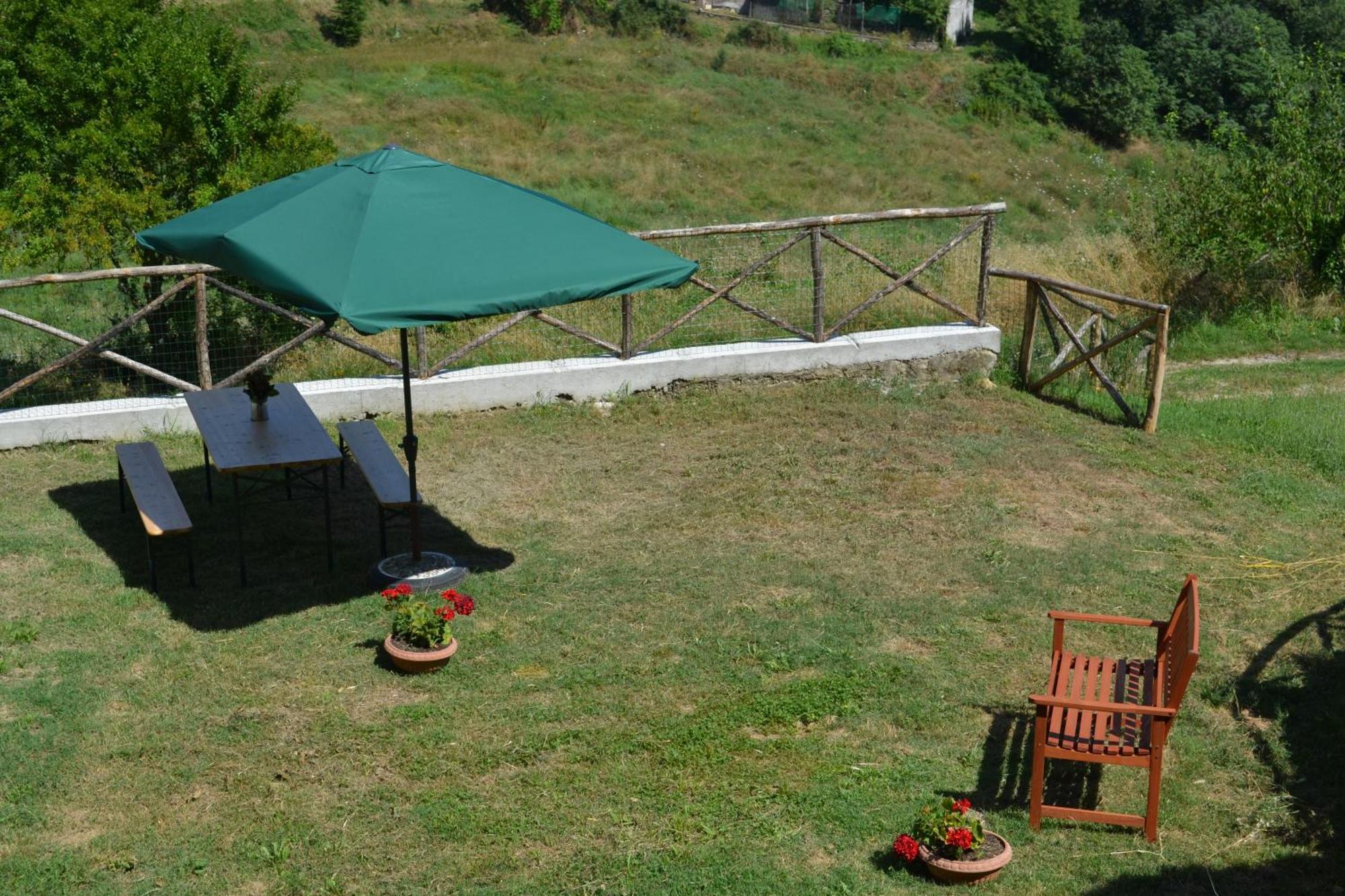 Appartamento La Chiusa Monticiano Exterior foto
